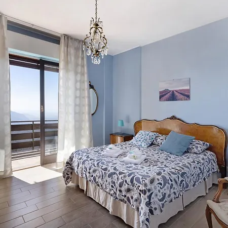 Bella Vista * Premeno